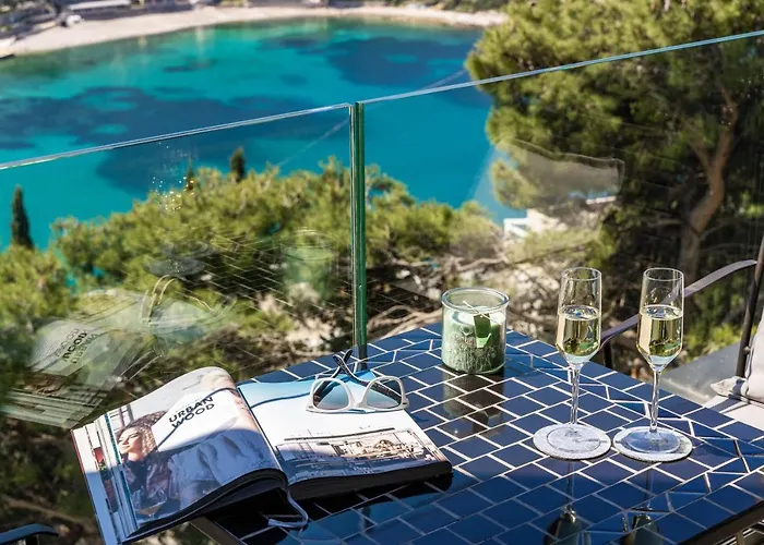 Crown - Emerald 1 Bd Dubrovnik