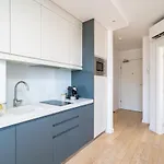 Crown - Emerald 1 Bd * Dubrovnik