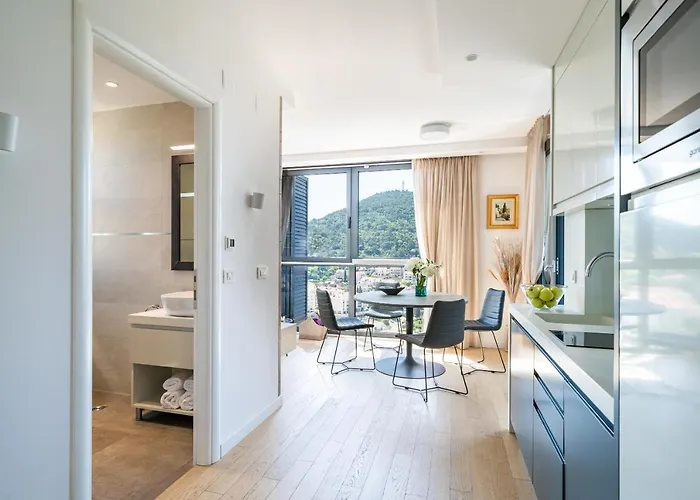 Apartment Crown - Emerald 1 Bd