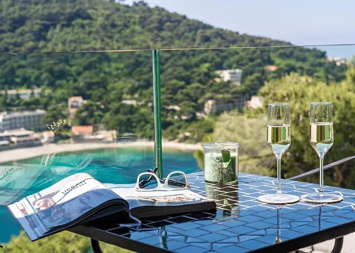 Crown - Emerald 1 Bd