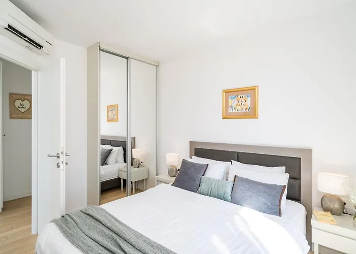 Crown - Emerald 1 Bd Apartamento *