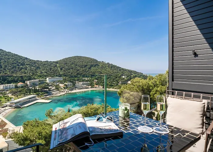 Crown - Emerald 1 Bd