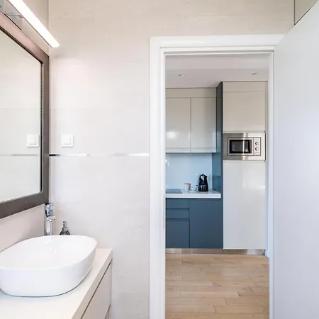 Crown - Emerald 1 Bd דירה *