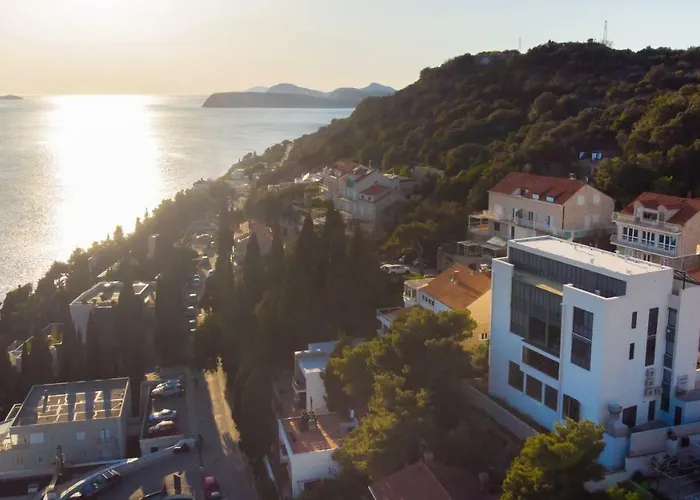 Crown - Emerald 1 Bd Apartment Dubrovnik